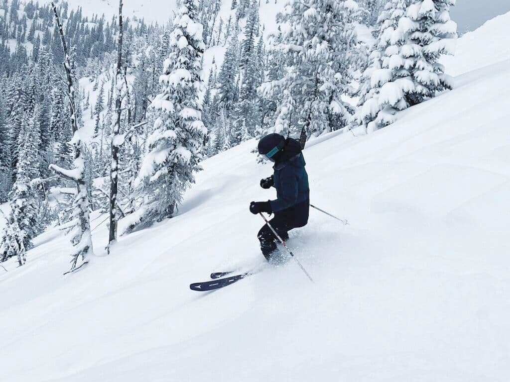 Anthony Lakes Serves Baker County Year-Round Alpine Recreation Needs