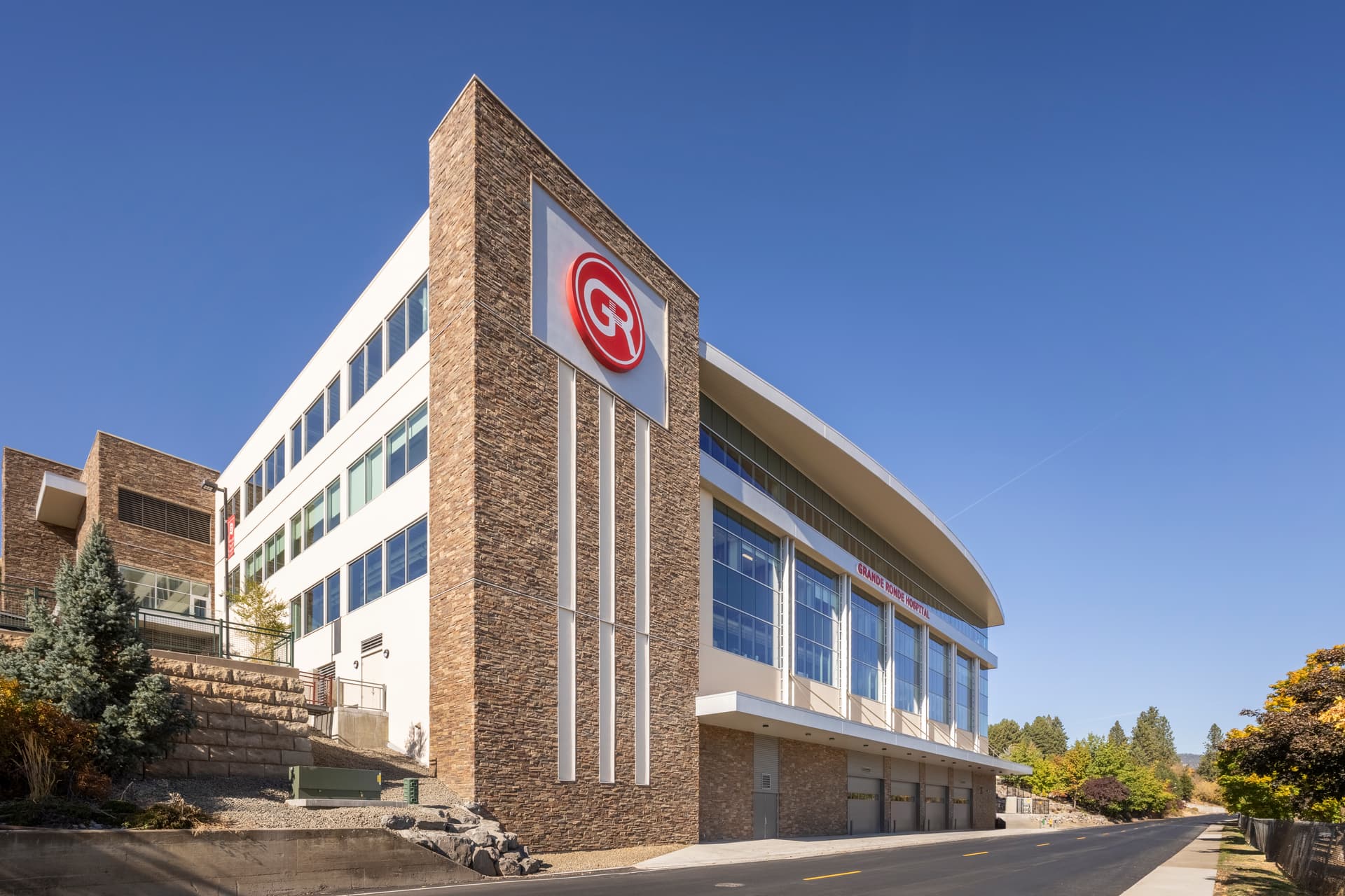 Grande Ronde Hospital campaign reaches $8.5 million milestone