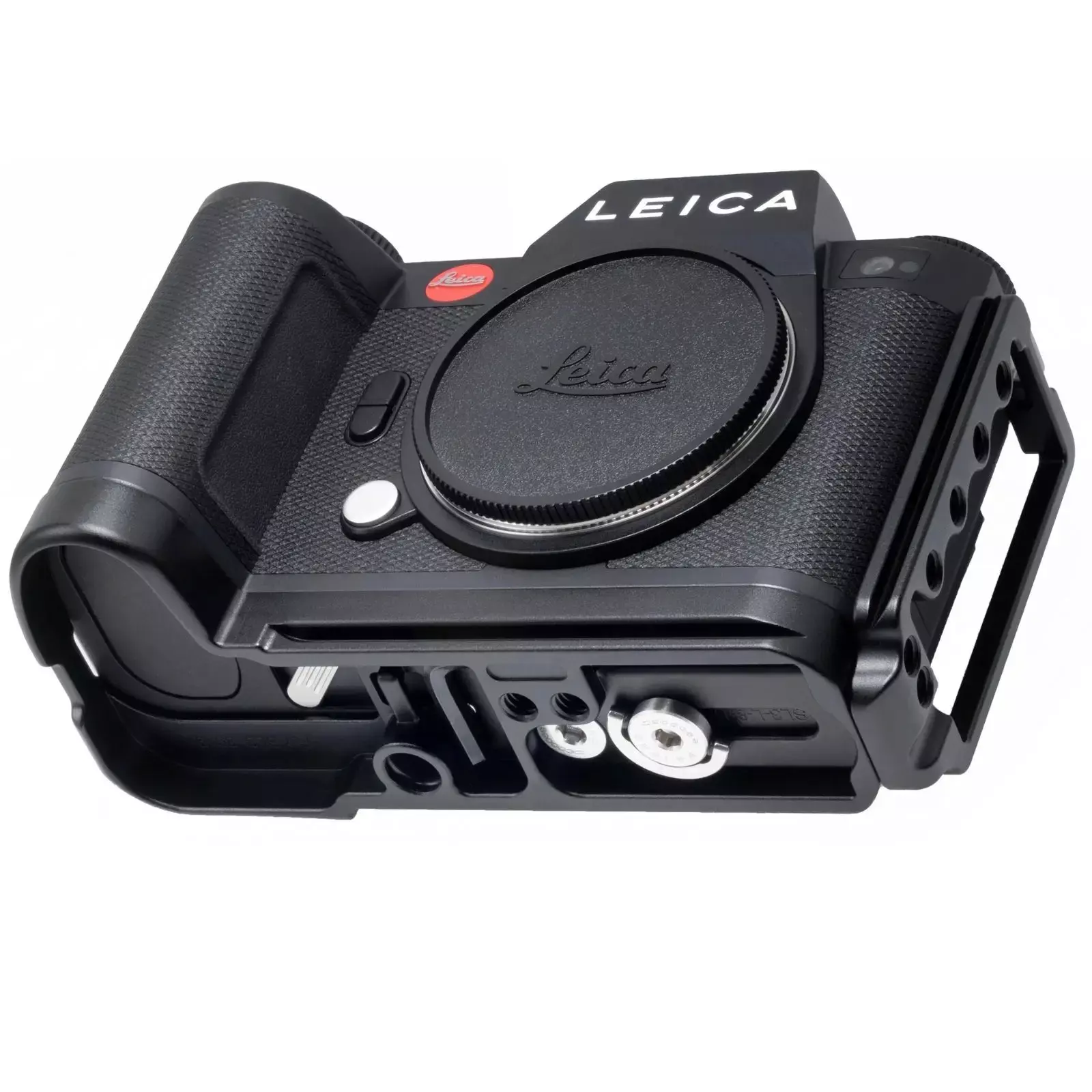 Helium Design Lab unveils anti-theft grip for Leica SL3 series