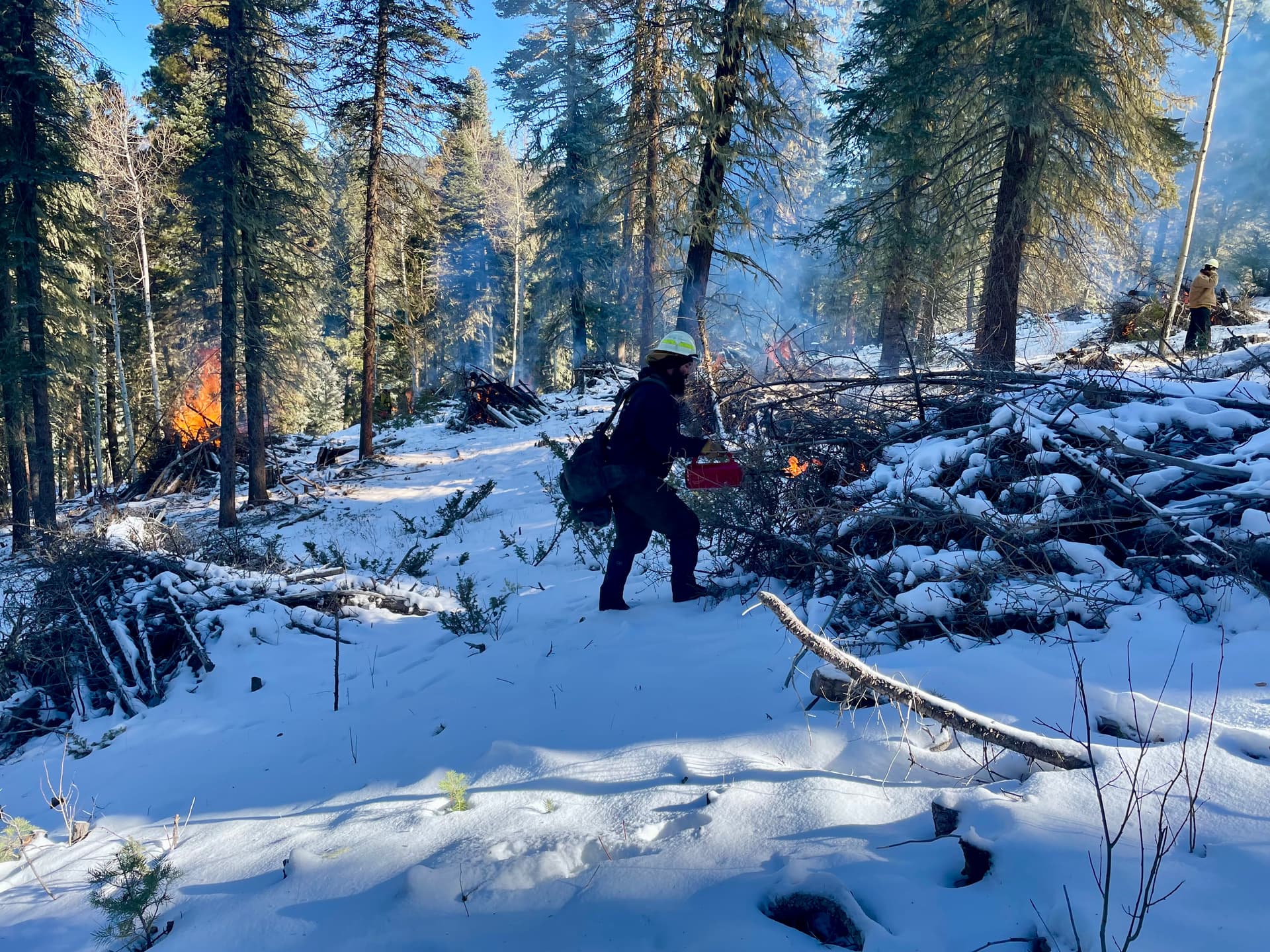 Santa Fe Forest Conducts Winter Pile Burns to Reduce Fuels