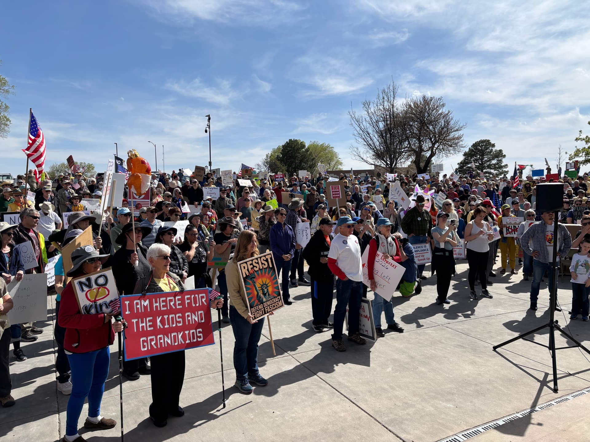 Los Alamos Residents Rally at Ashley Pond Park for No Kings Day