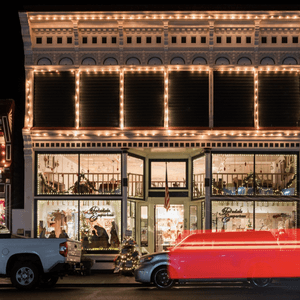 Ferndale Hosts Annual Hospitality Night, Main Street Lights Up