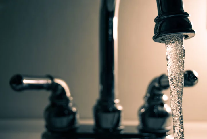 Grand jury urges steady rate hikes to keep water systems safe