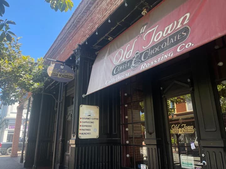 Old Town Coffee and Chocolates closes both Eureka locations amid financial troubles