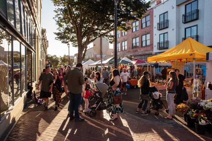 Eureka Friday Night Market returns May 22 with new main stage, 150 vendors