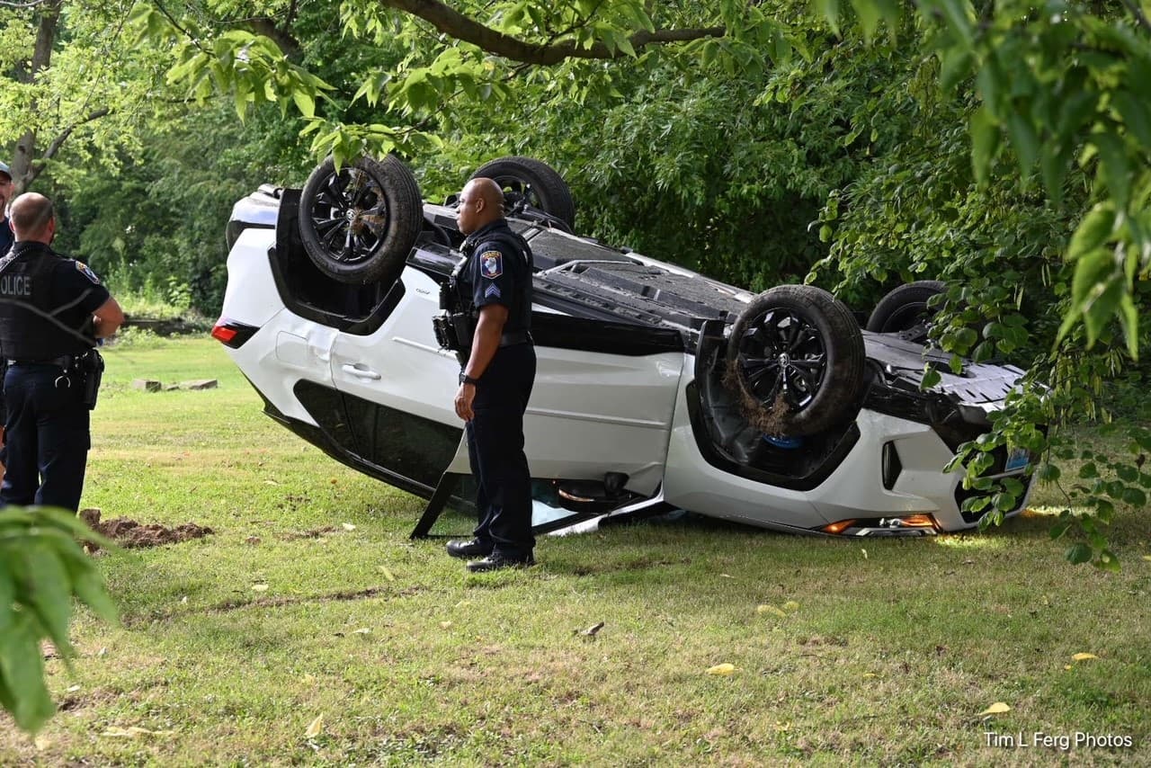 Fatal Crash West of Eugene Highlights County's Deadliest Year on Record