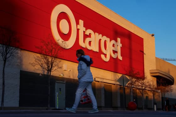 New Target CEO plans 500 job cuts, shifts investment to stores