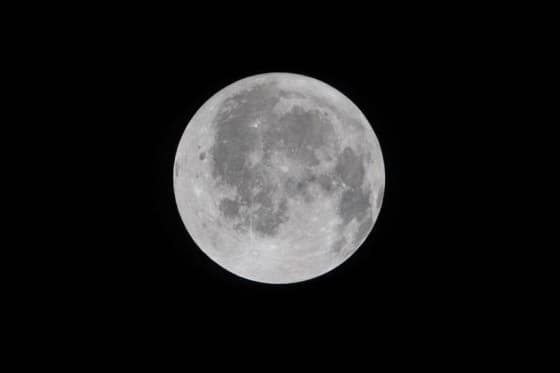 Astronauts Enter Lunar Sphere of Influence for First Time Since 1972