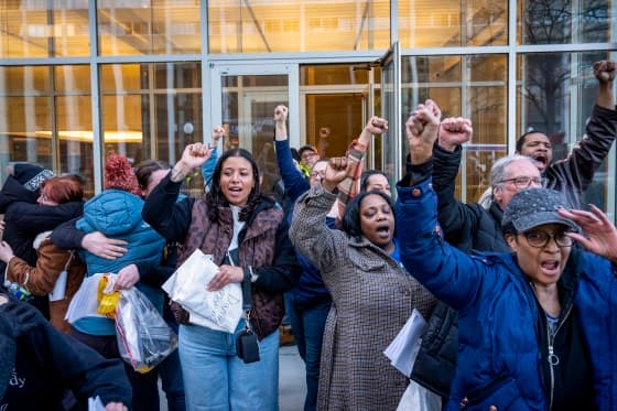 Federal prosecutors pursue charges in St. Paul church protest case