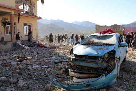 Pakistan strikes Afghan border targets, killing militants and civilians