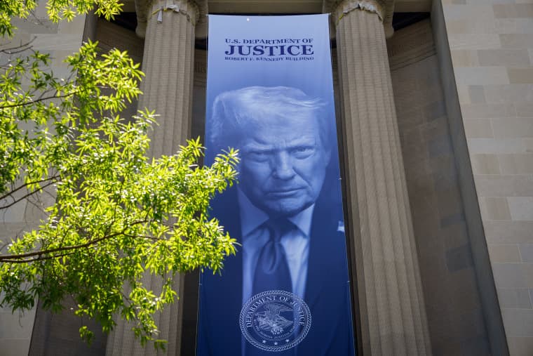 Blue states push 100% tax on Trump's anti-weaponization payouts