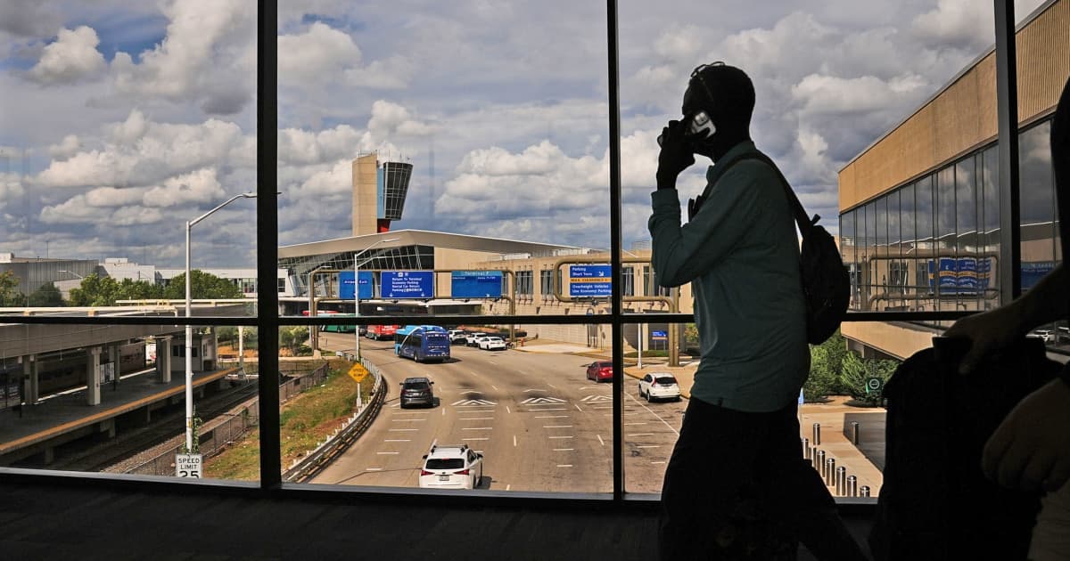 Air Travel Delays Rise as Shutdown Enters Second Month