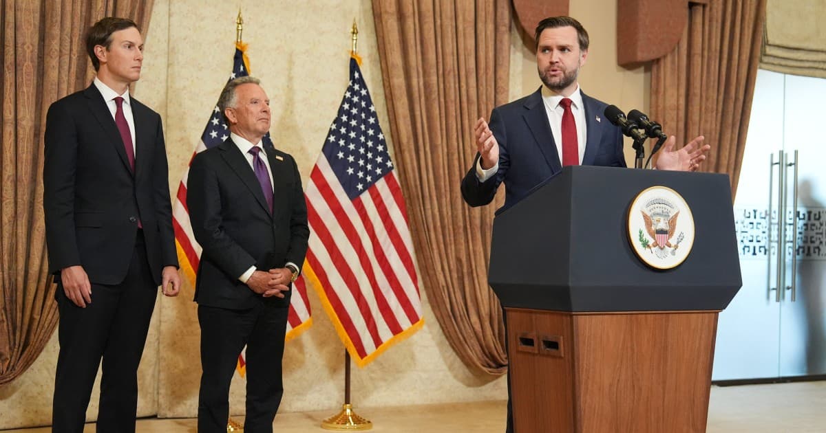 Trump says Iran deal close, Tehran says nothing finalized