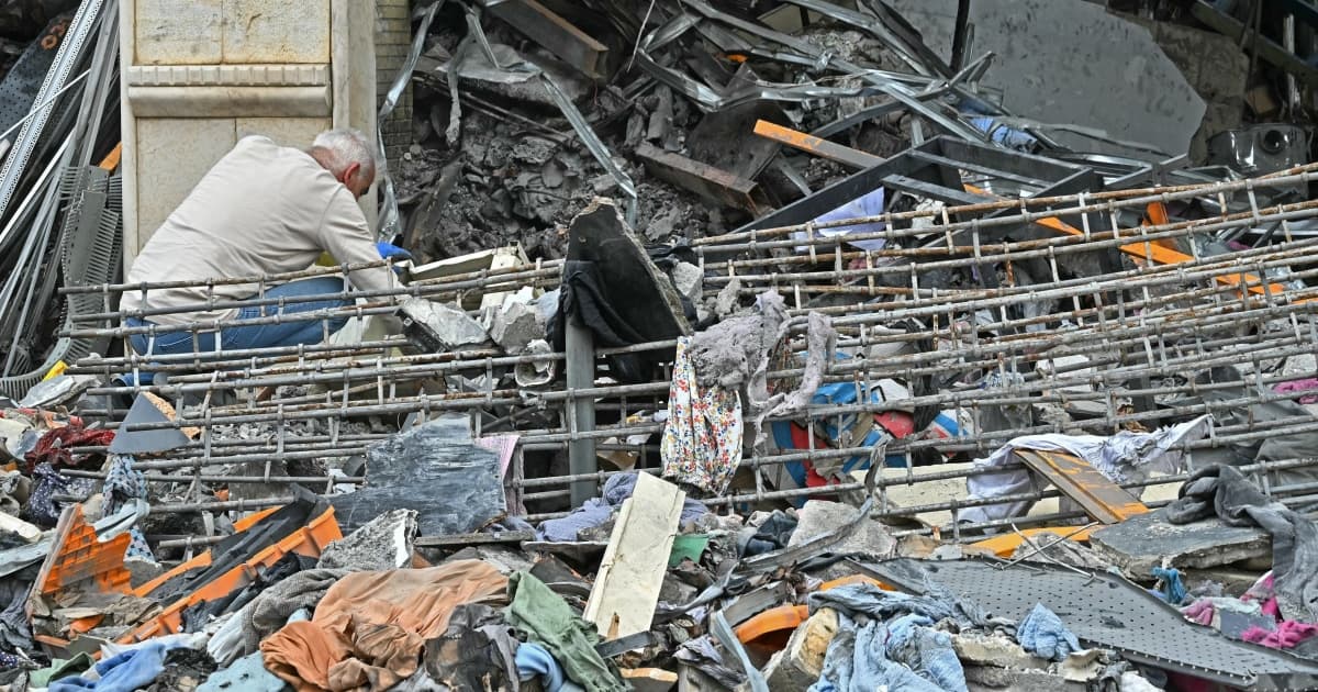 Lebanese return south to find homes destroyed after ceasefire