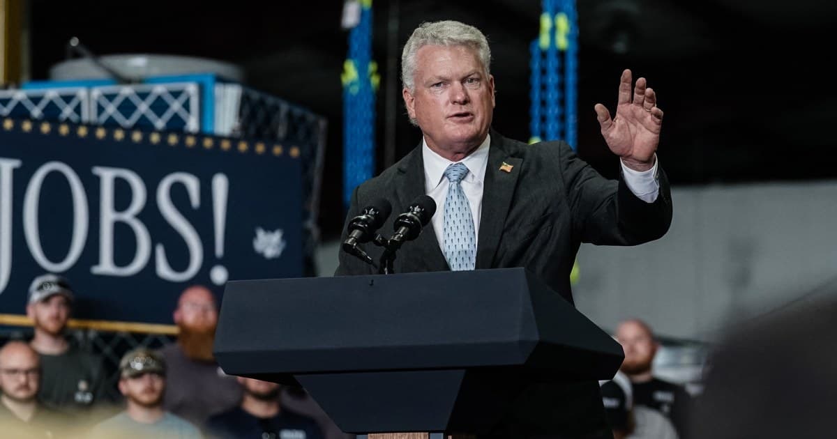 Trump backs Mike Collins in Georgia Senate runoff fight