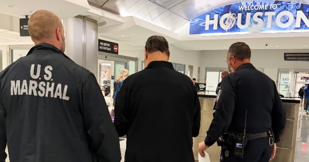 Fugitive accused in 1993 Detroit killing caught in Panama after 30 years