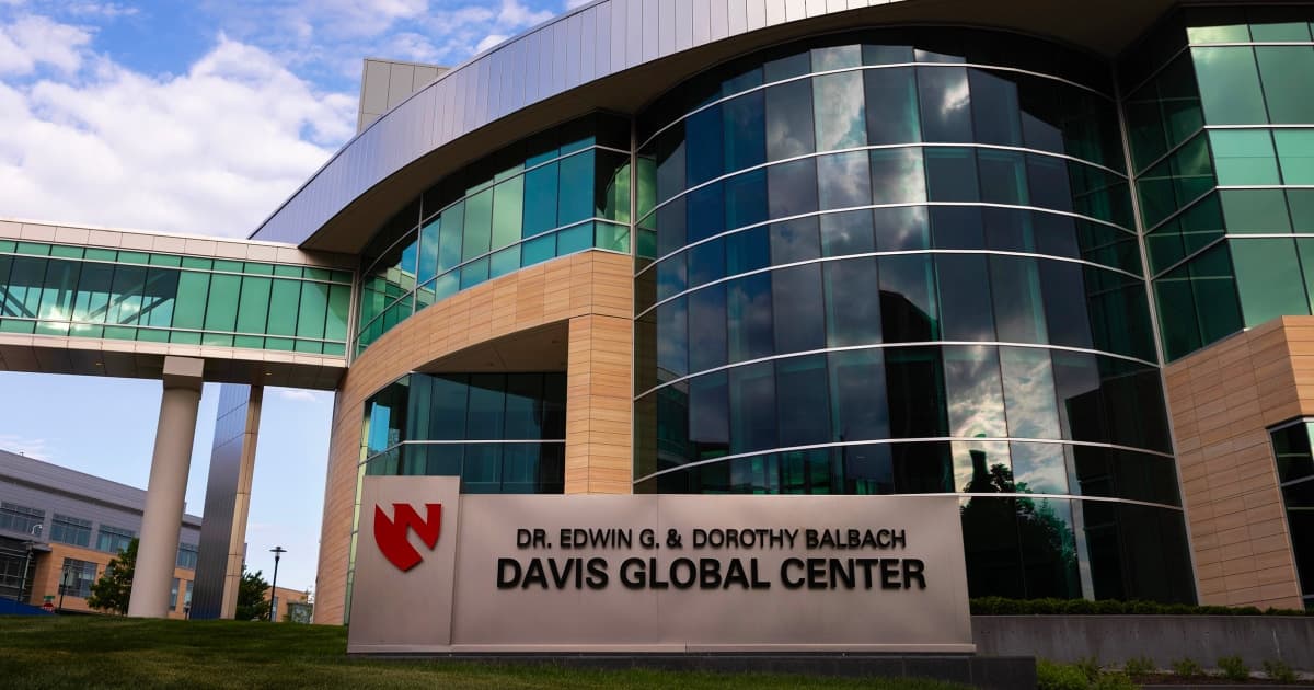 New York man quarantined in Omaha calls facility a prison