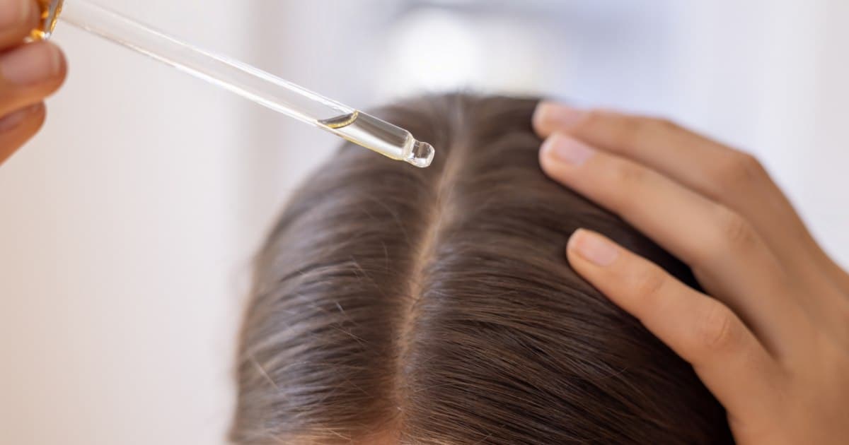 Hair oil and scalp oil differ, experts explain how to use each