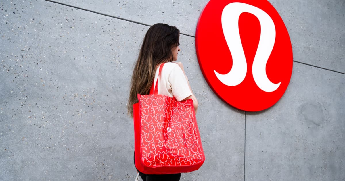 Lululemon Mother’s Day gifts focus on versatile activewear and carry-everywhere staples