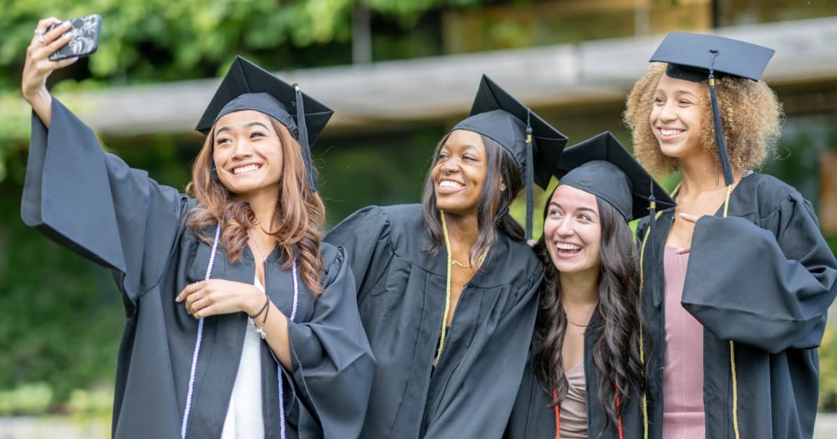 Best graduation gifts for her in 2026, from dorm to travel essentials