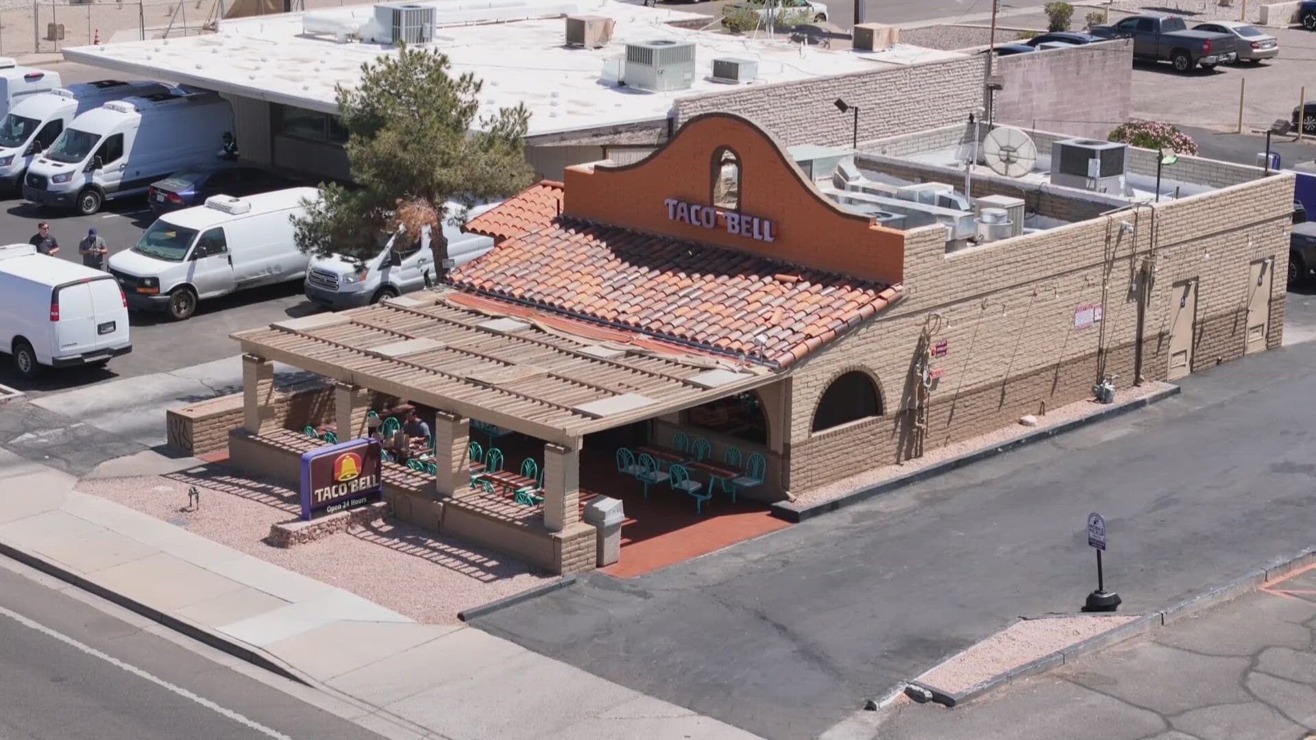 Lafayette's Historic Mission-Style Taco Bell Shutters as Staff Watch Final Day