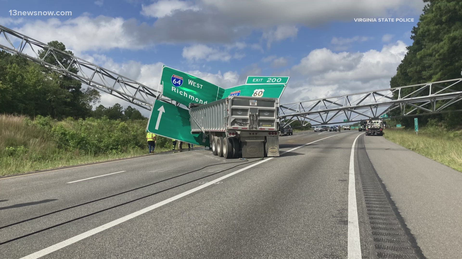 Tractor-trailer crash on I-64 in Goochland County kills driver