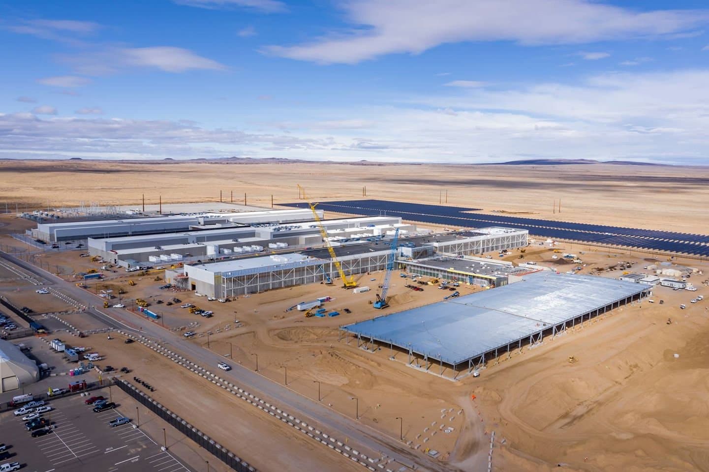 Data center demand strains rural New Mexico grid, alarms Los Lunas residents
