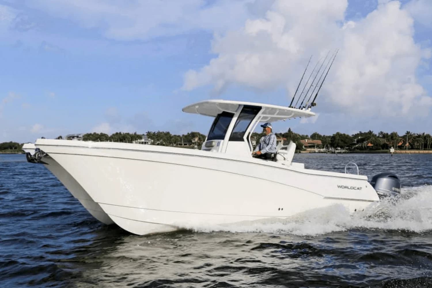 MarineMax and World Cat launch Ducari luxury power catamarans