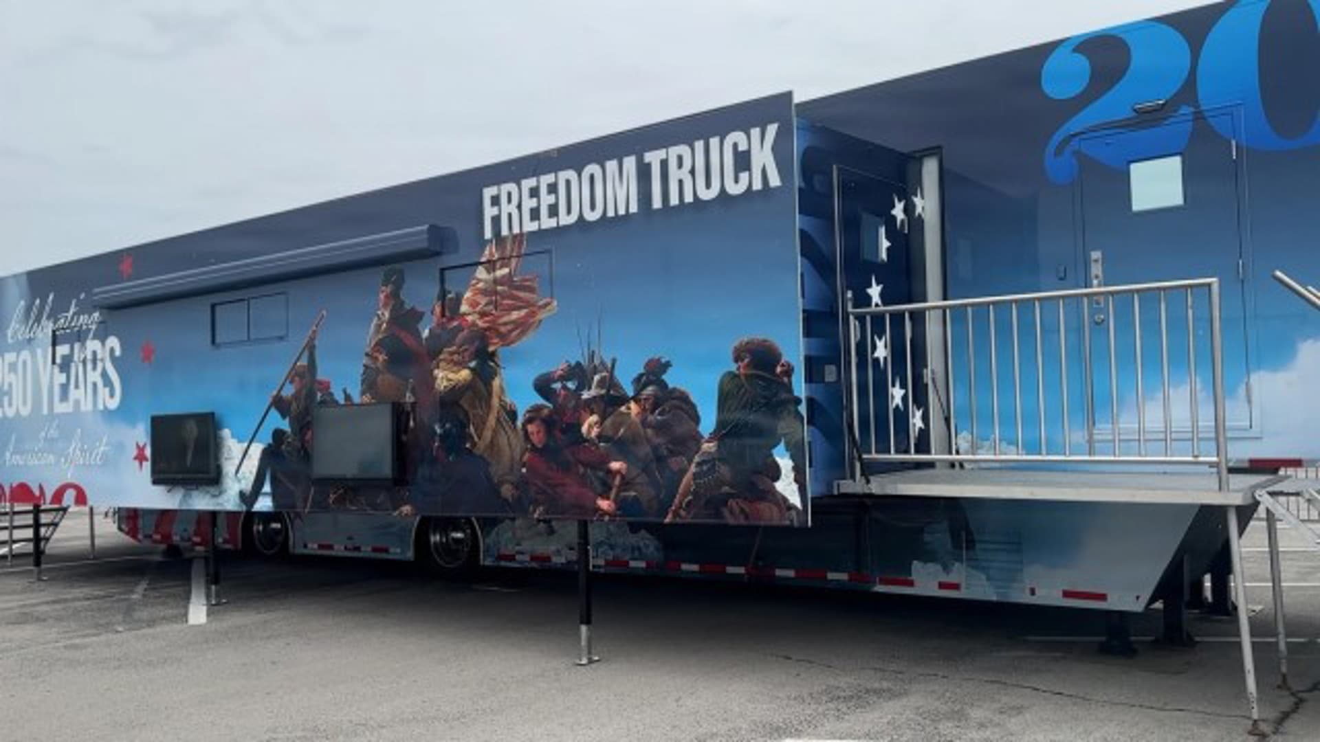 Mobile Museum Honoring Military History Rolls Into Fort Hood This Week