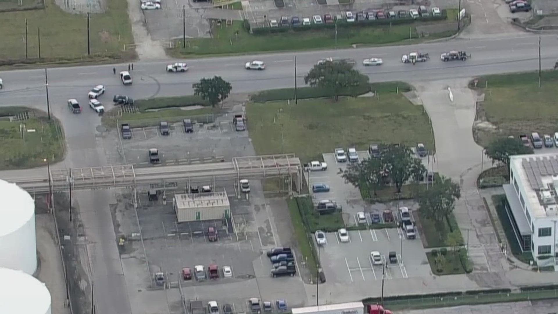 15-year-old killed, three injured after head-on crash on Independence Parkway