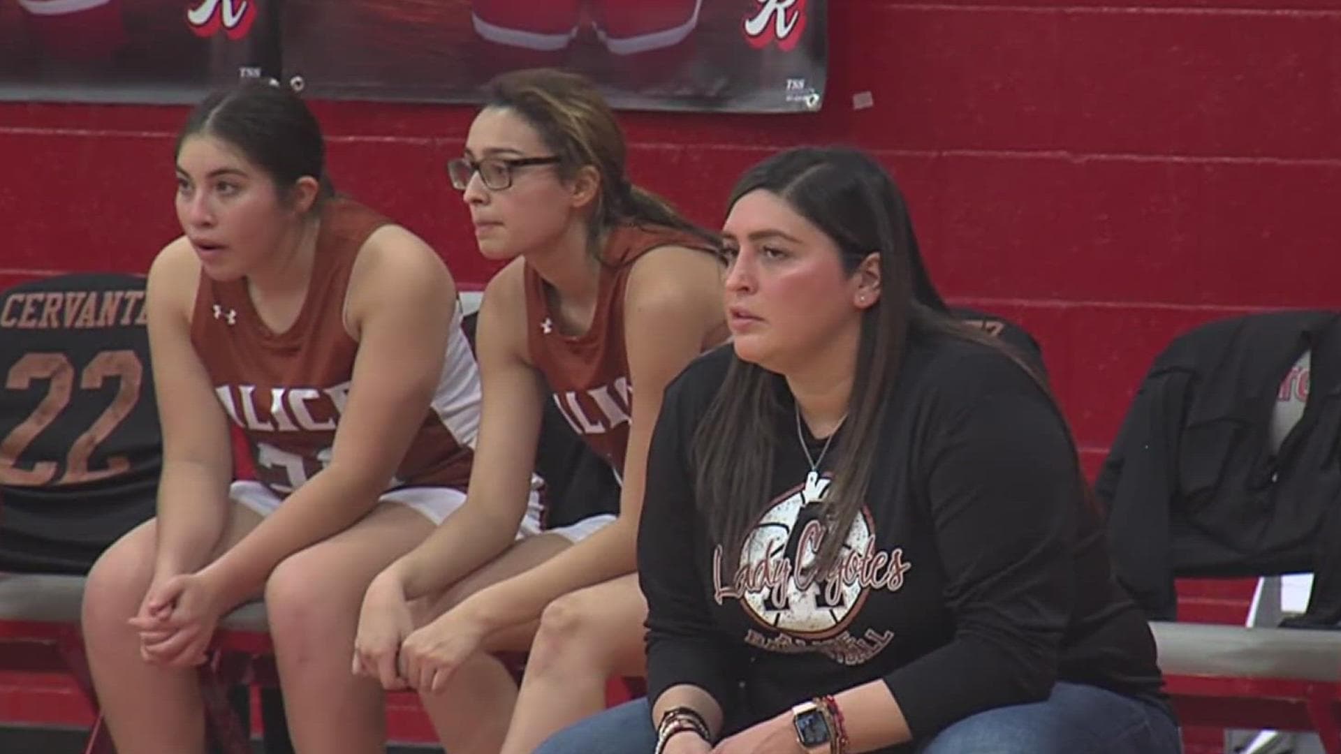 Alice Lady Coyotes honor teammate in emotional home court celebration