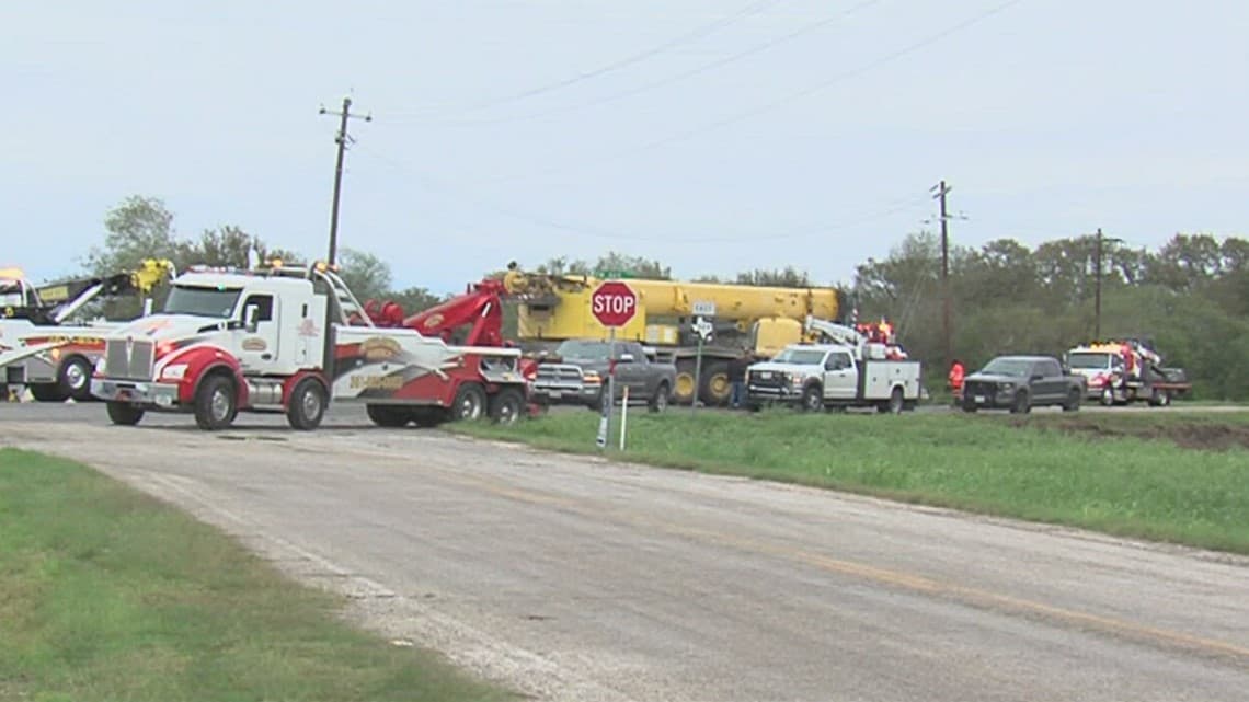 FM 624 Head-on Crash Kills One, Injures Three in Jim Wells County