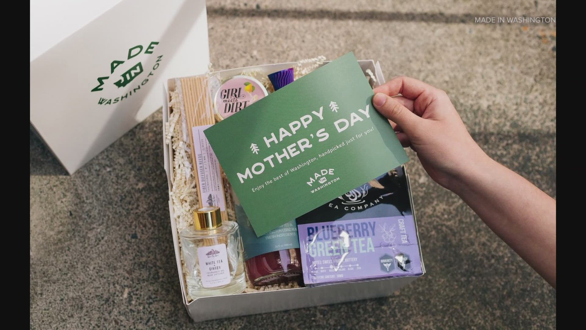 Younger shoppers favor wearable gifts as Mother’s Day spending hits record $38 billion