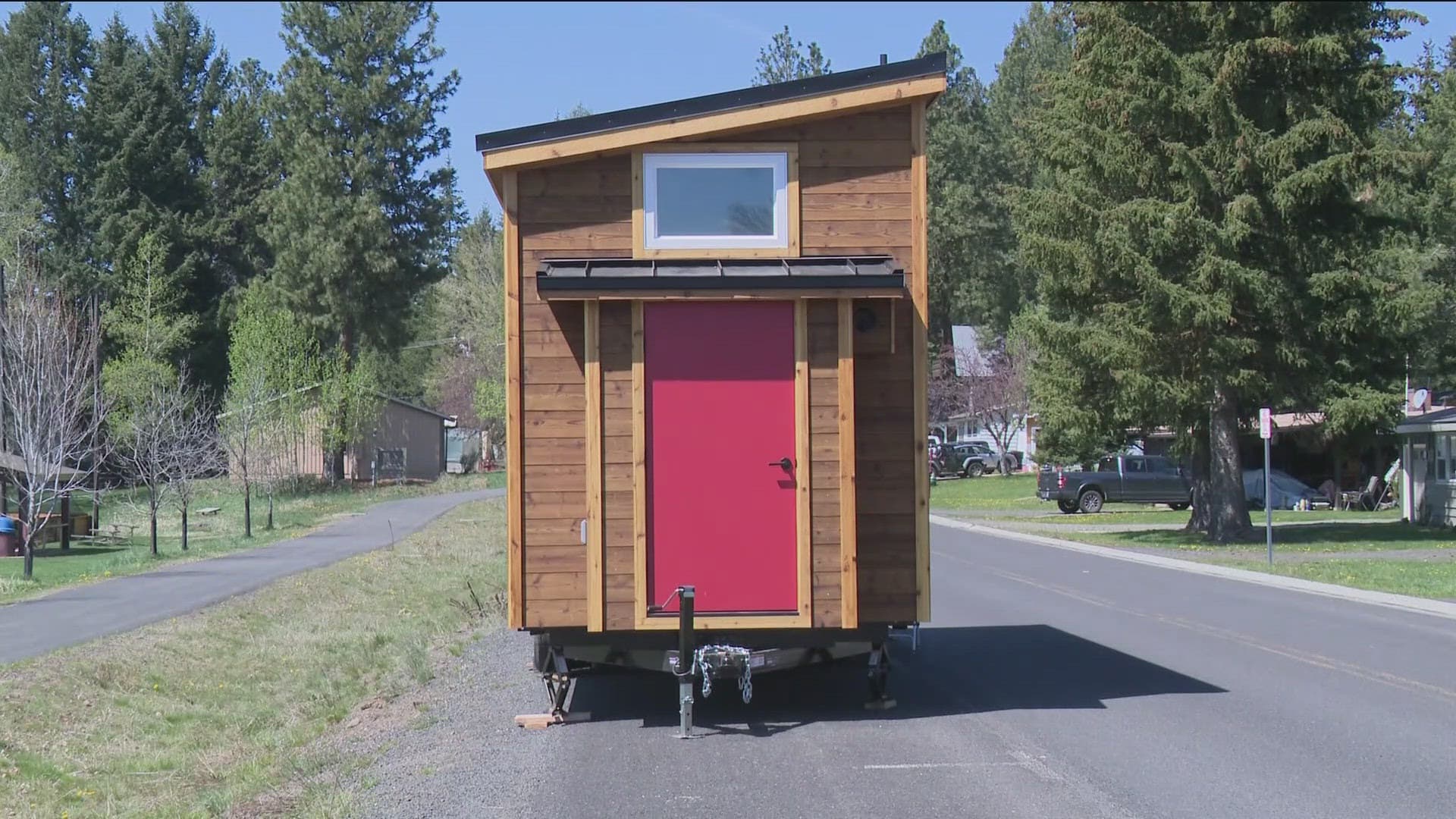 Idaho Seniors Build Tiny Home, Gain Skills and Future Jobs