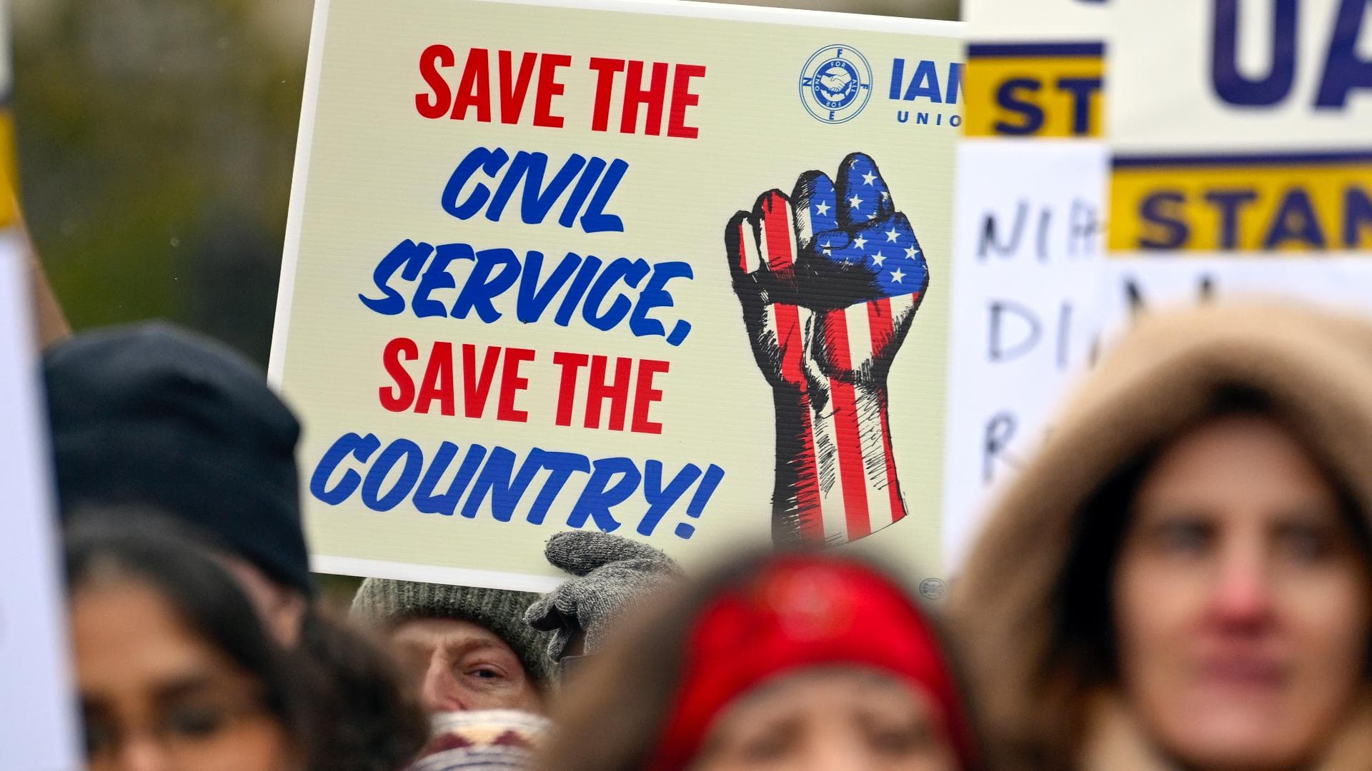 Democrats Promise Court Fight as White House Signals More Layoffs