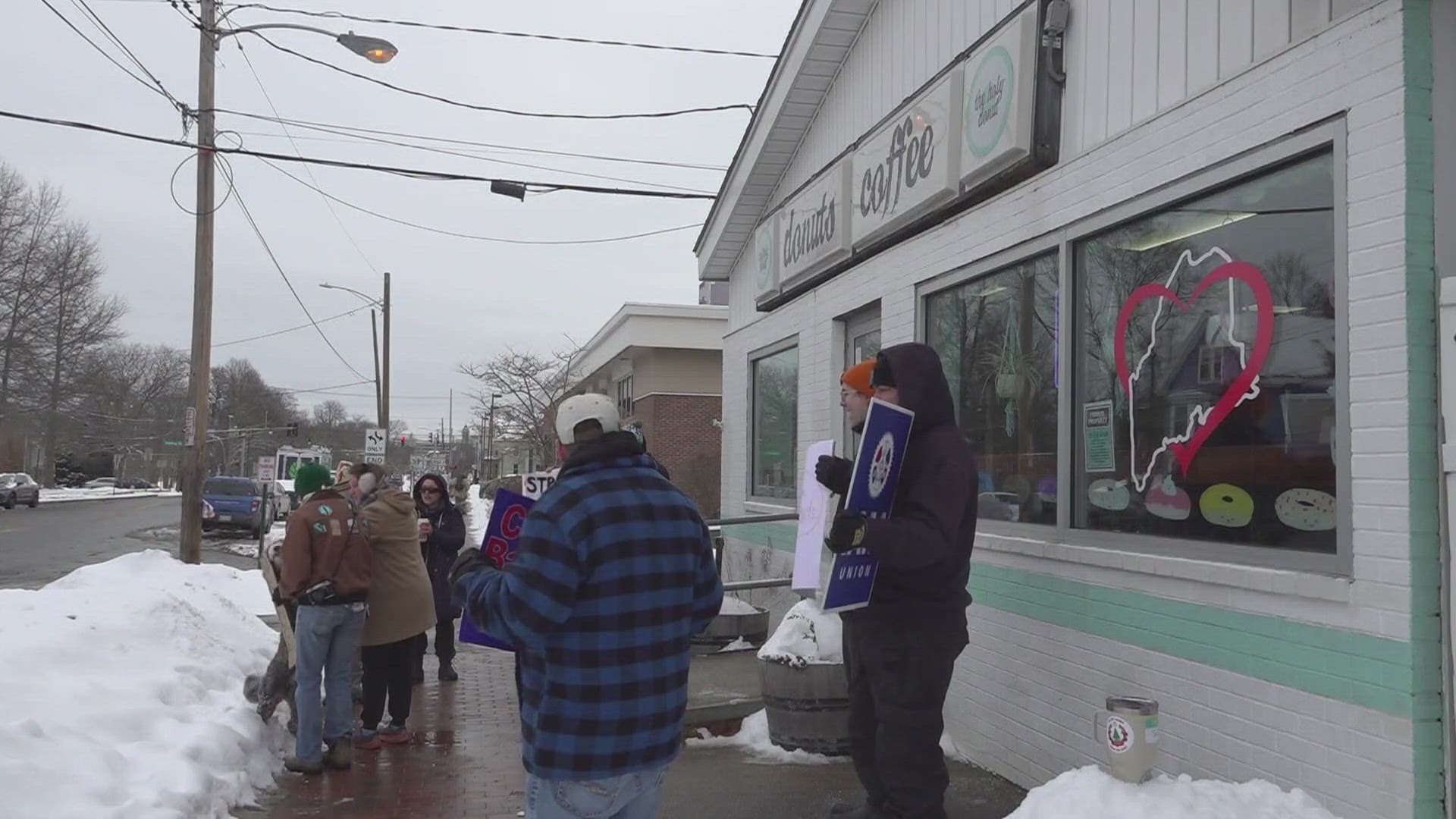 All Eight Workers at Portland Holy Donut Submit Formal Union Request