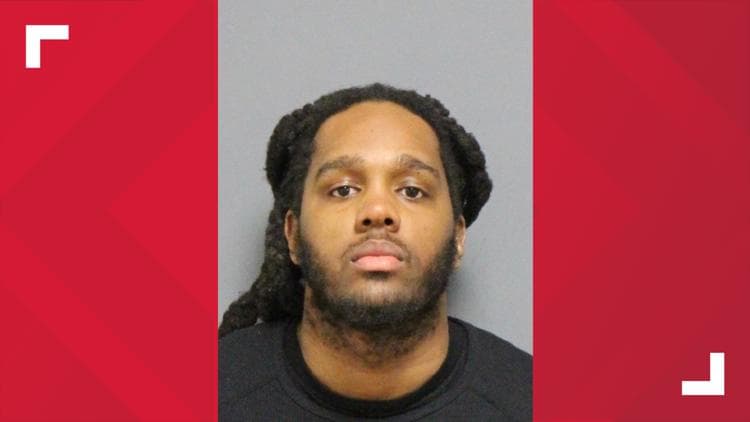 Guilford Task Force Seizes Nearly 500g Cocaine, Five Guns; Za'veon Oakes Arrested