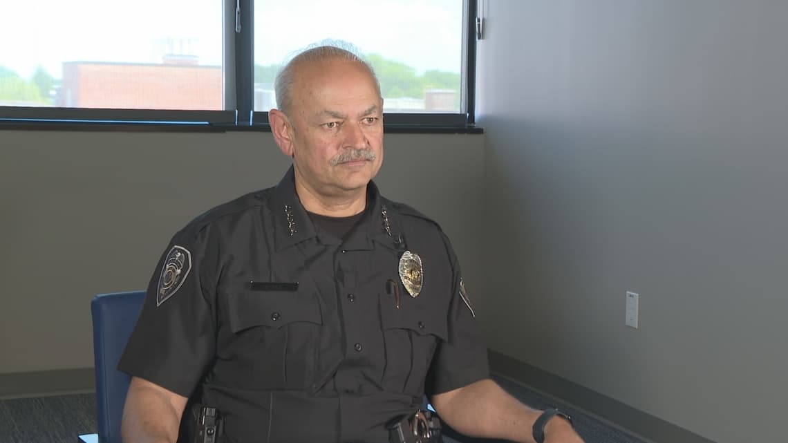 Greensboro police chief orders tasers worn opposite firearms to reduce risk