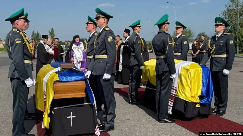 Ukraine honors nationalist leader Melnyk with reburial in Kyiv