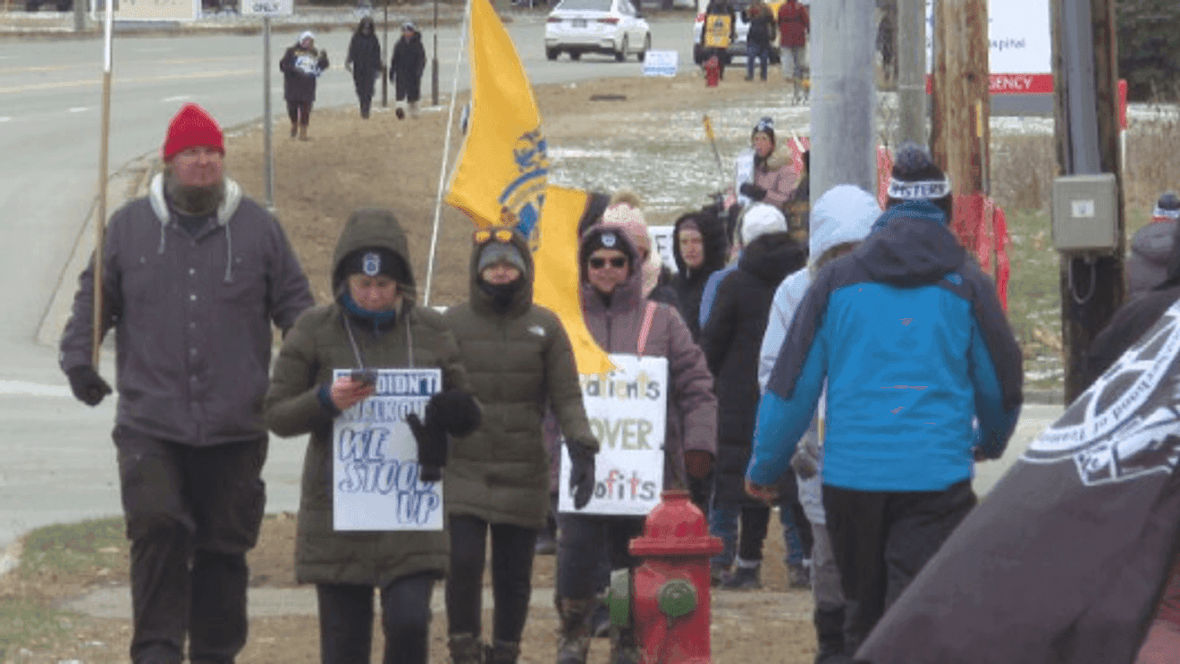 Henry Ford Genesys strike enters seventh month as NLRB dismisses charge