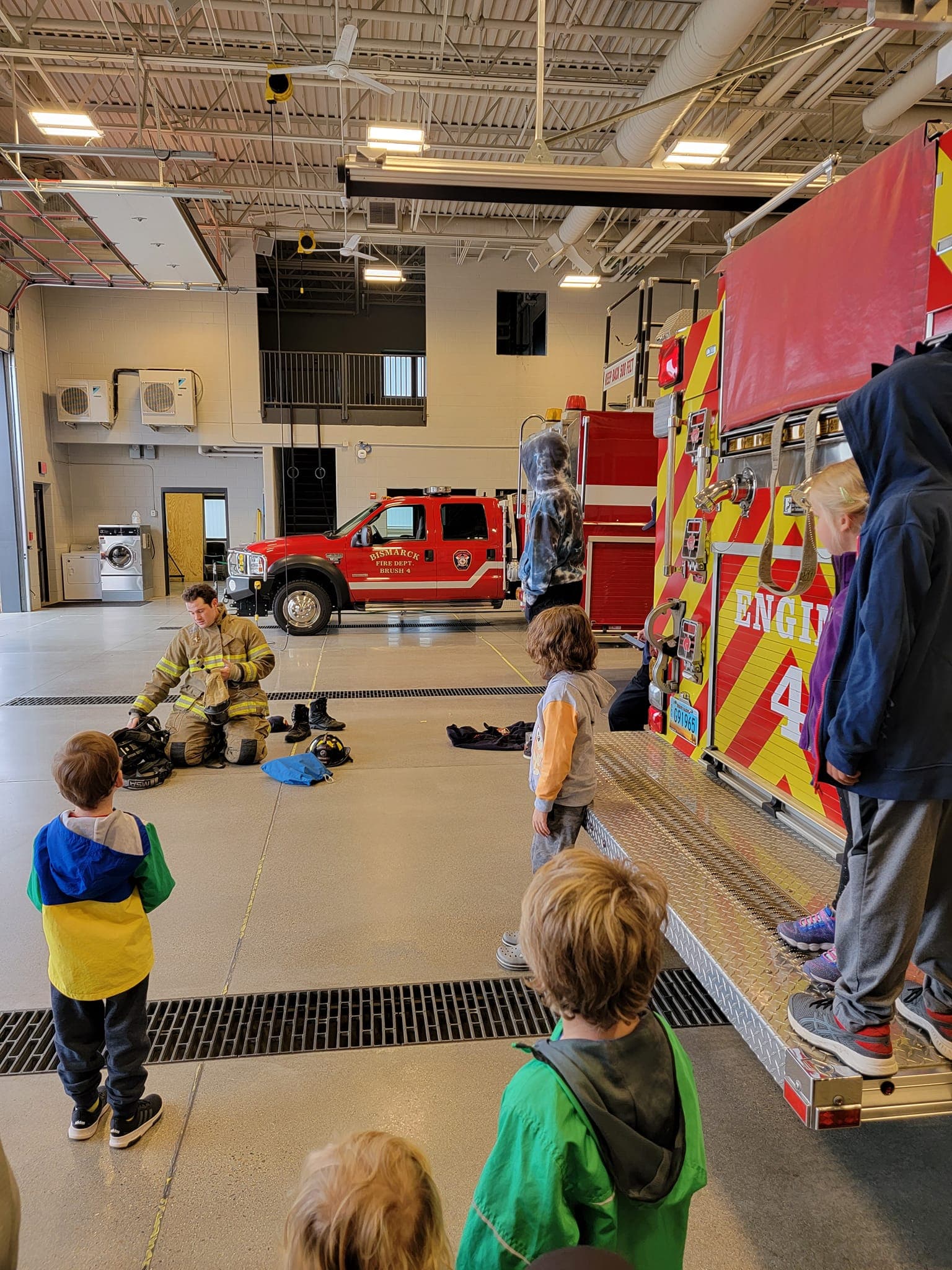 Seminole Citizen’s Academy visits Fire Station 39, offers CPR demos and tours