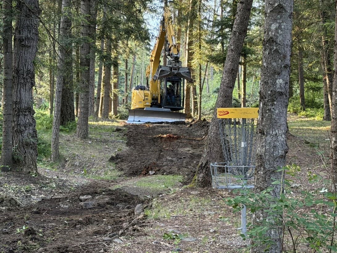 Volunteers restore Timber Beast course in Troy for tournament reopening