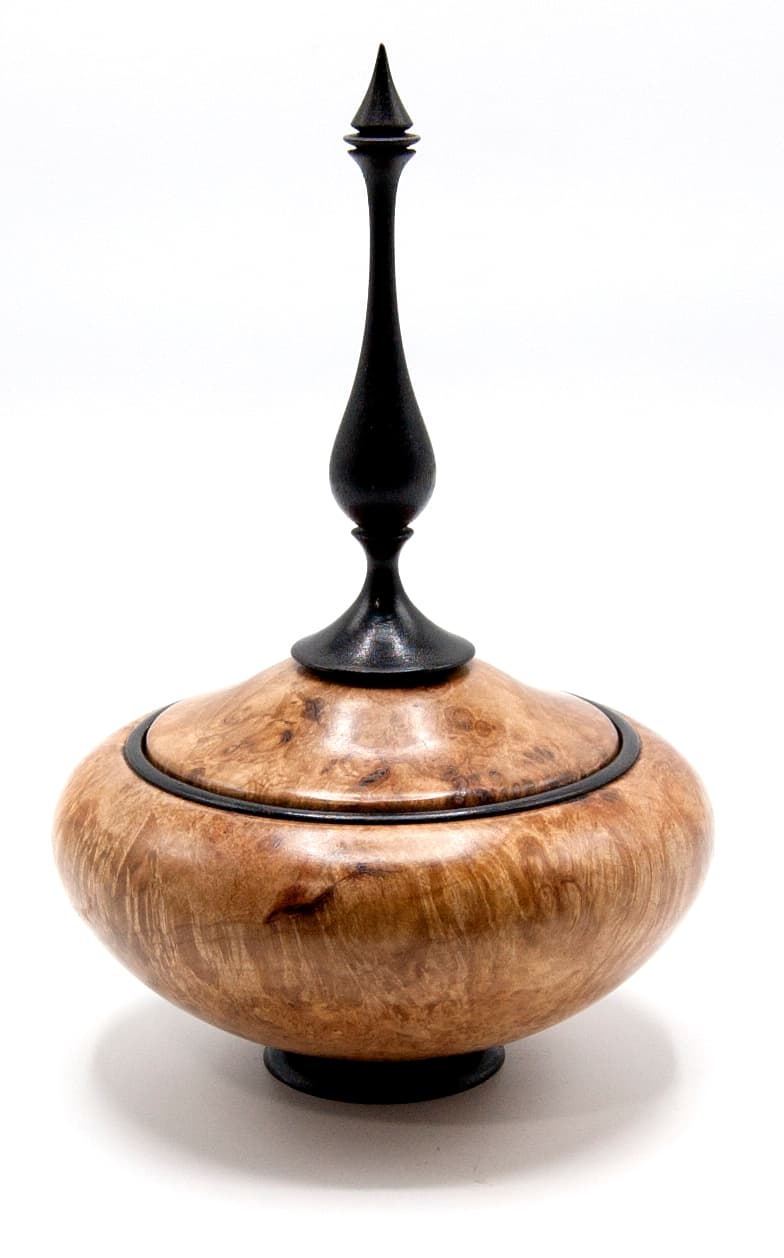 Chuck Engstrom Guides Montgomery County Woodturners From Tree to Bowl