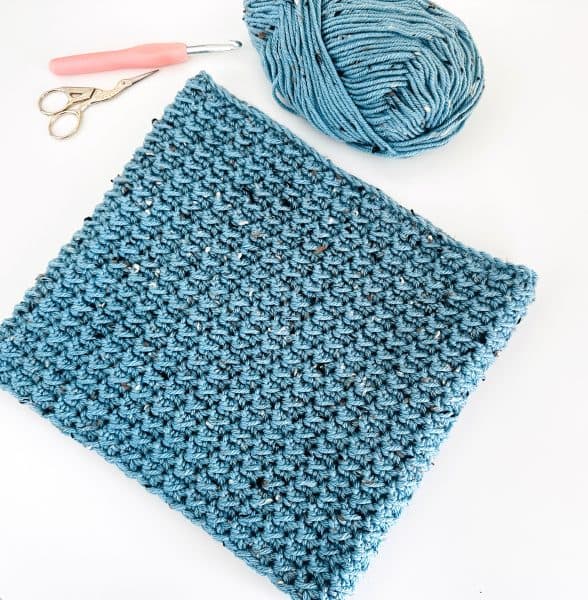 My Crochet Space updates Misty neck warmer for quick winter wear