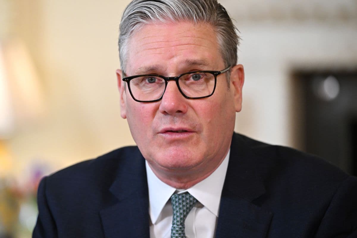 Starmer faces resignation calls over Mandelson security vetting failure