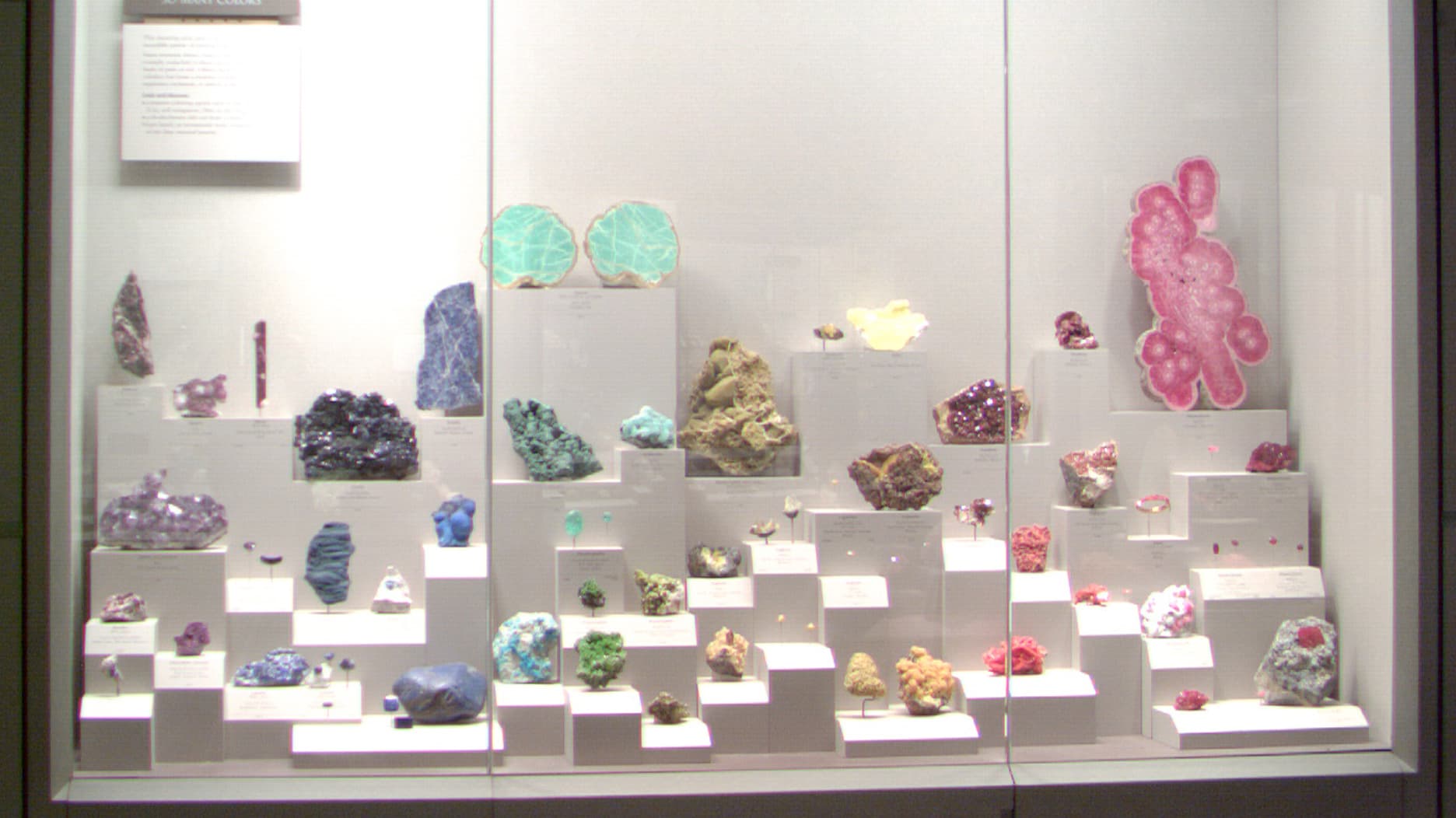 Smithsonian adds first contemporary artwork to National Gem Collection