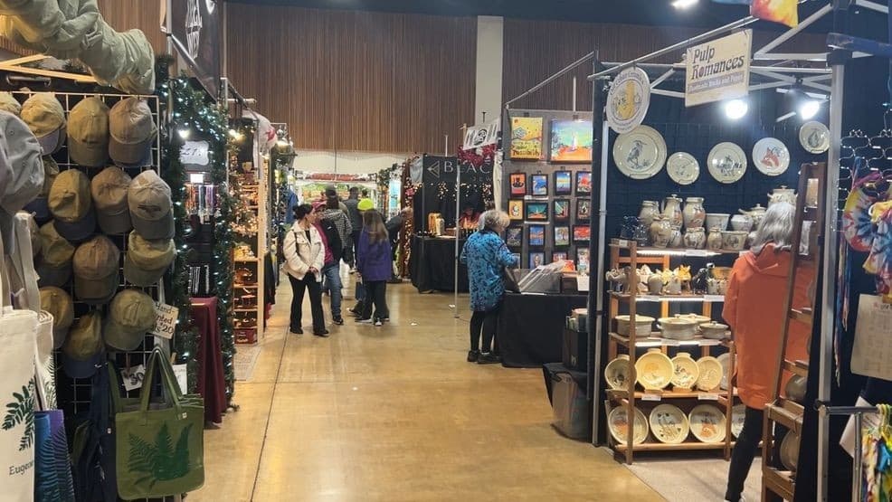 Eugene Saturday Market Opens 57th Season on Downtown Park Blocks