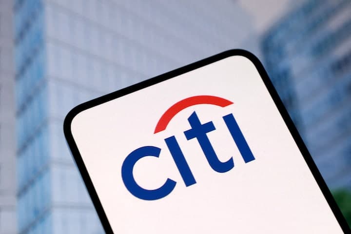 Citigroup profit jumps 42% as volatile markets boost trading revenue