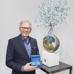 Martin Katz Unveils Energia della Vita Gold-and-Gem Spheres for Roggi Retrospective