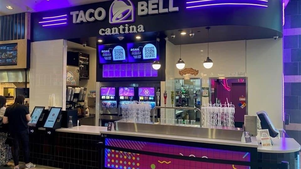 Taco Bell Cantina Opens in Fisherman’s Wharf, Shaping Jobs